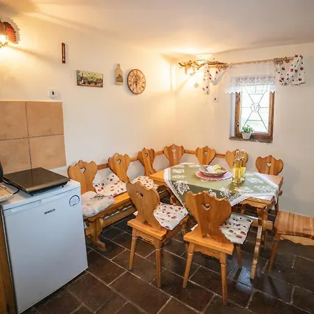 Vinny Sklep U Terezy A Jakuba Moravska Nova Ves Exterior photo