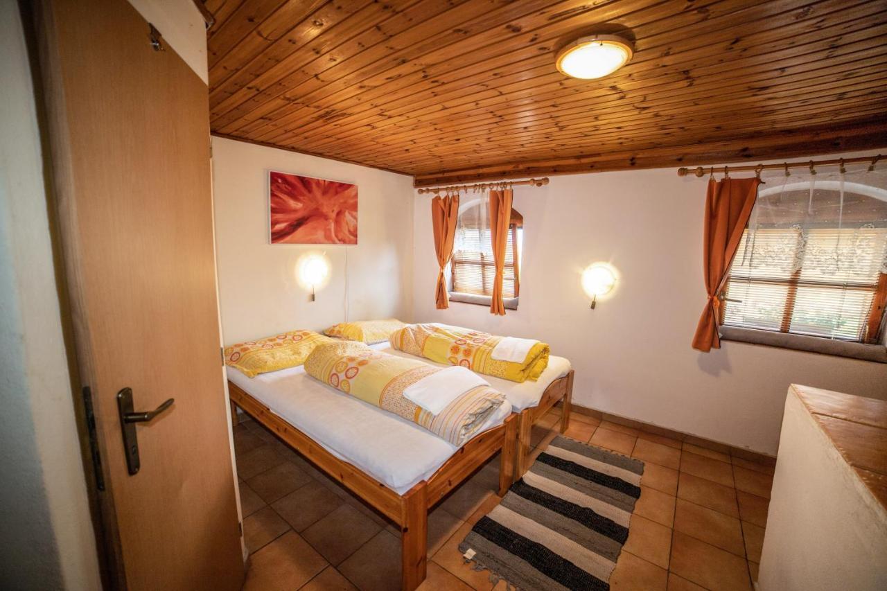 Apartment Vinny Sklep U Terezy A Jakuba Moravska Nova Ves